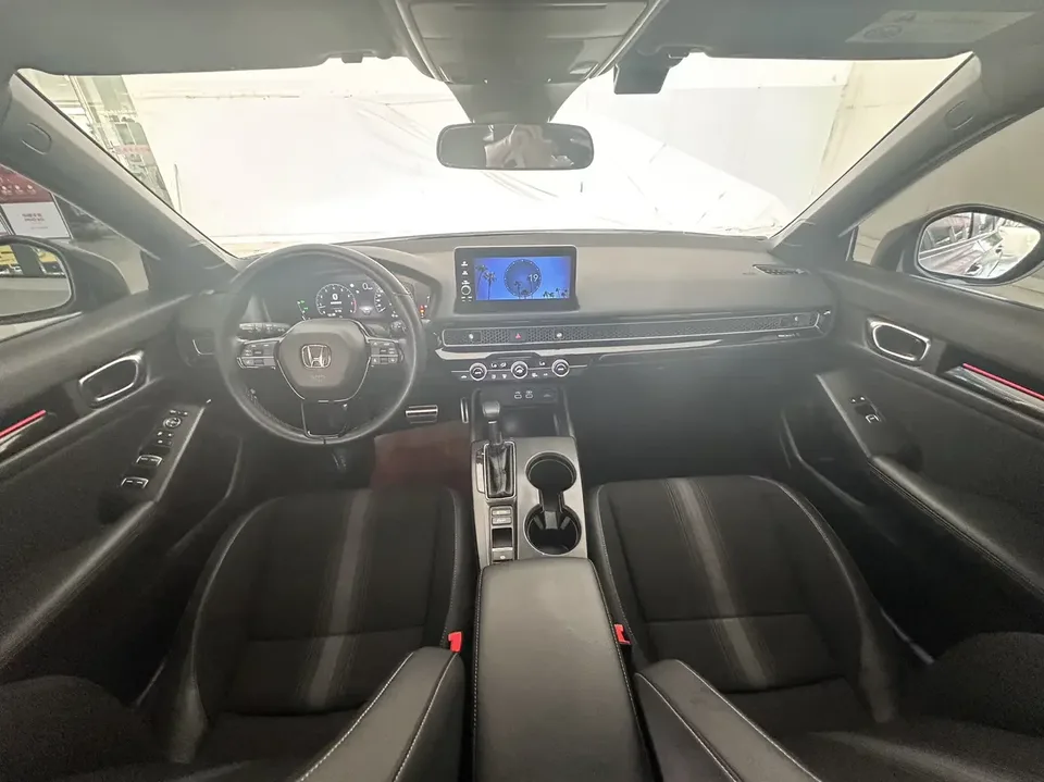 Honda CIVIC Civic 2022 240TURBO CVT Fuel Edition 2022 — thumbnail 3
