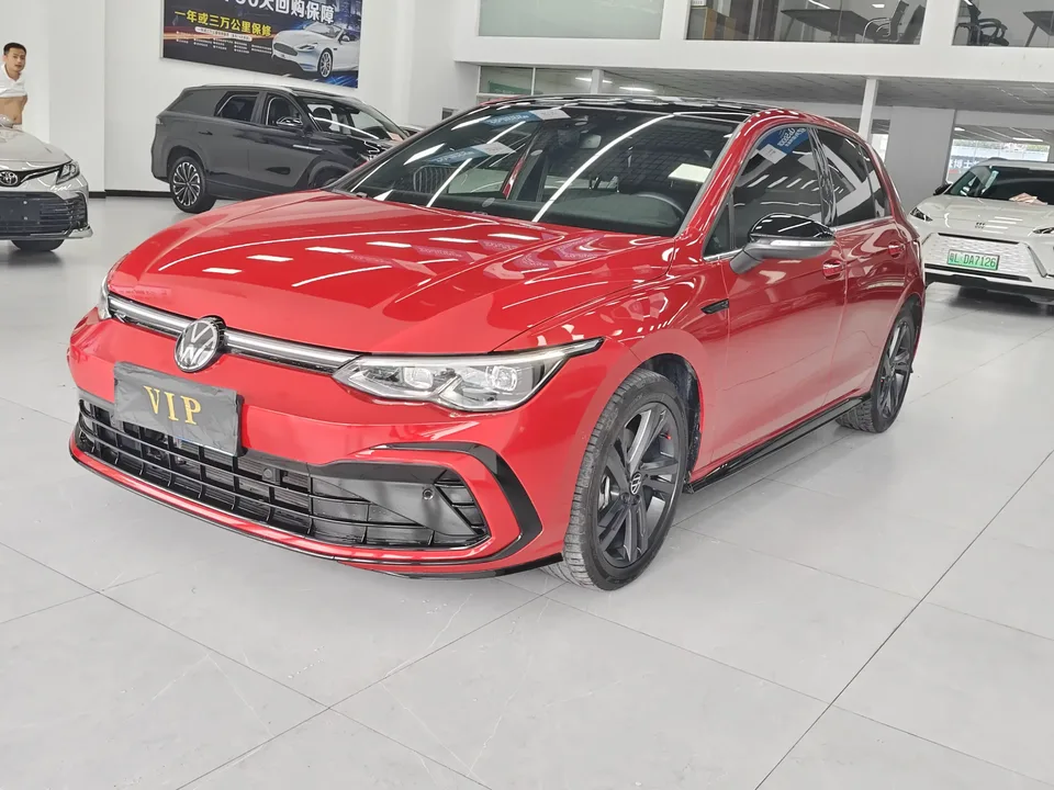 Volkswagen Golf golf 2021 280TSI DSG R-Line 2022 — photo 1, buy with delivery to Moscow