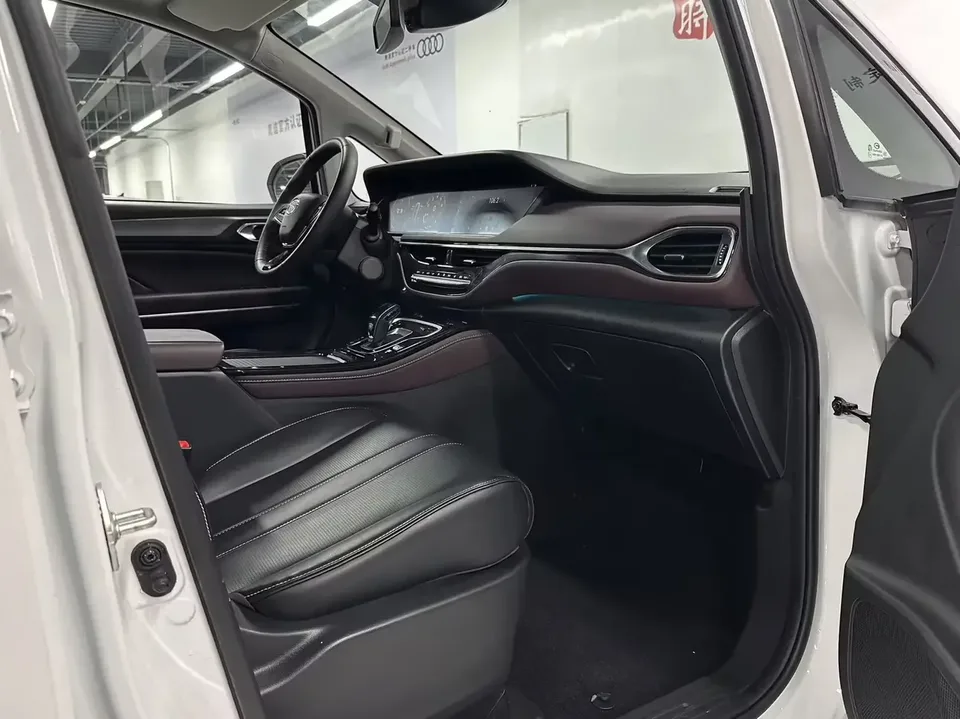 GAC Trumpchi M6 Trumpchi M6 2023 PRO 270T WDCT Premium Edition 2024 — thumbnail 4