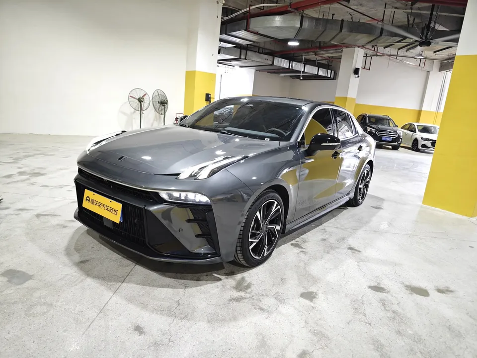 Lynk & Co 03 Lynk & Co 03 2023 1.5TD DCT Jin Pro 2024 — photo 1, buy with delivery to Moscow