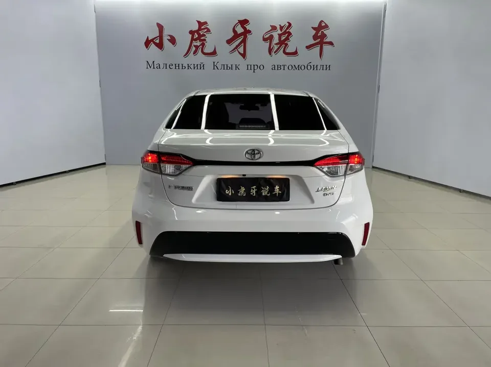 Toyota Levin Lei Ling 2022 185T CVT Deluxe Edition 2022 — thumbnail 2