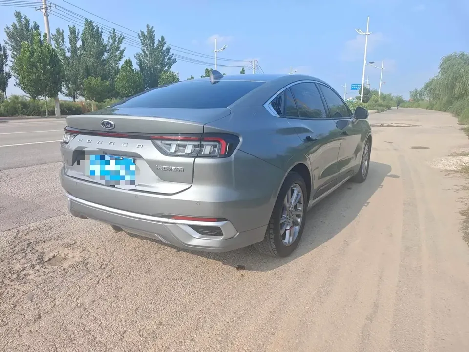 Ford Mondeo Mondeo 2023 EcoBoost 180 Deluxe 2023 — thumbnail 2