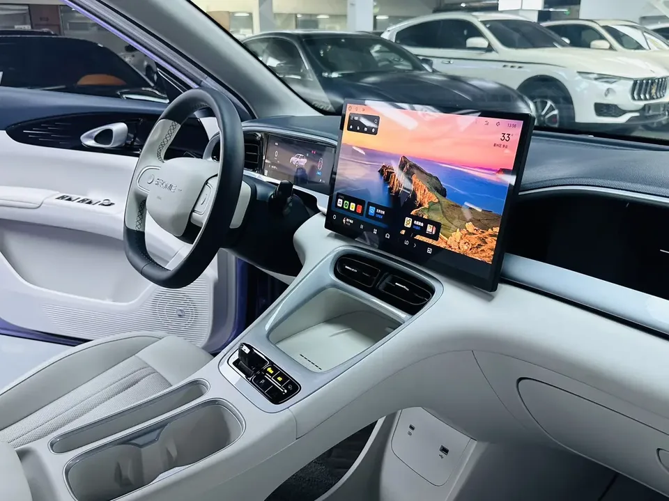 Geely Star Wish Star Wish 2025 UP 410km Explorer Edition 2025 — thumbnail 3