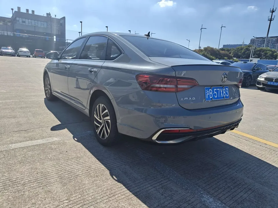 Volkswagen Lavida Lavida 2023 300TSI DSG Full Elegance Edition 2023 — миниатюра 2