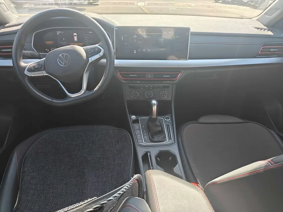 Volkswagen Lavida Lavida 2023 300TSI DSG Full Elegance Edition 2023 — миниатюра 4