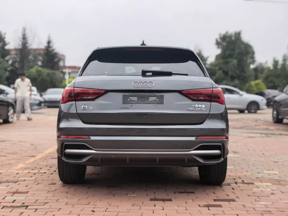 Audi Q3 Audi Q3 2022 35 TFSI Stylish Dynamic 2022 — thumbnail 2