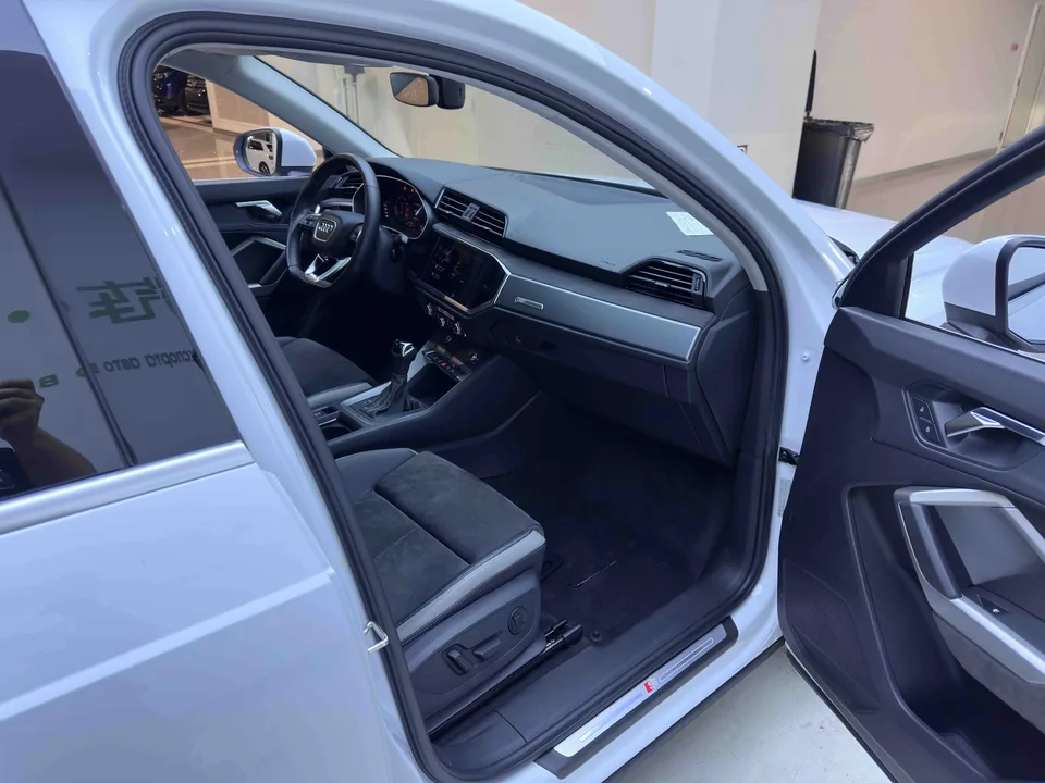 Audi Q3 Audi Q3 2022 35 TFSI Stylish Dynamic 2022 — thumbnail 5