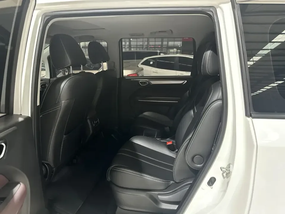 GAC Trumpchi M6 Trumpchi M6 2021 Pro 270T Automatic Deluxe Edition 2022 — thumbnail 4