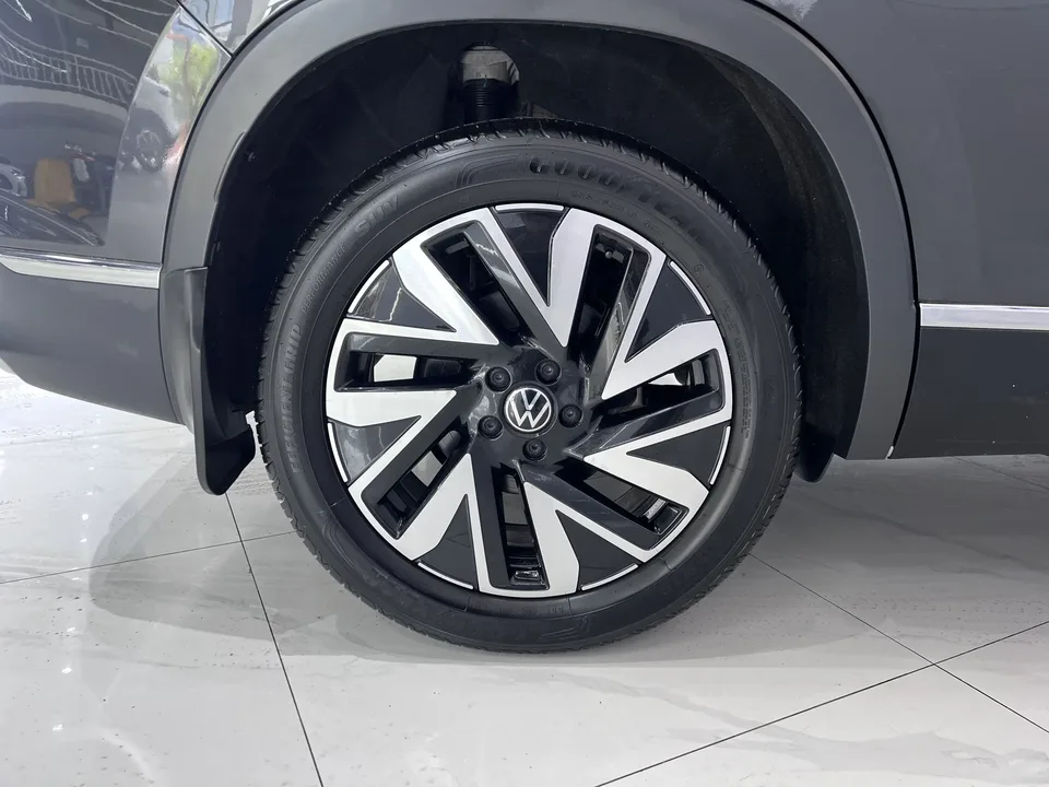 Volkswagen Tayron Tanyue 2023 280TSI 2WD Luxury Plus Advanced Edition 2023 — миниатюра 4