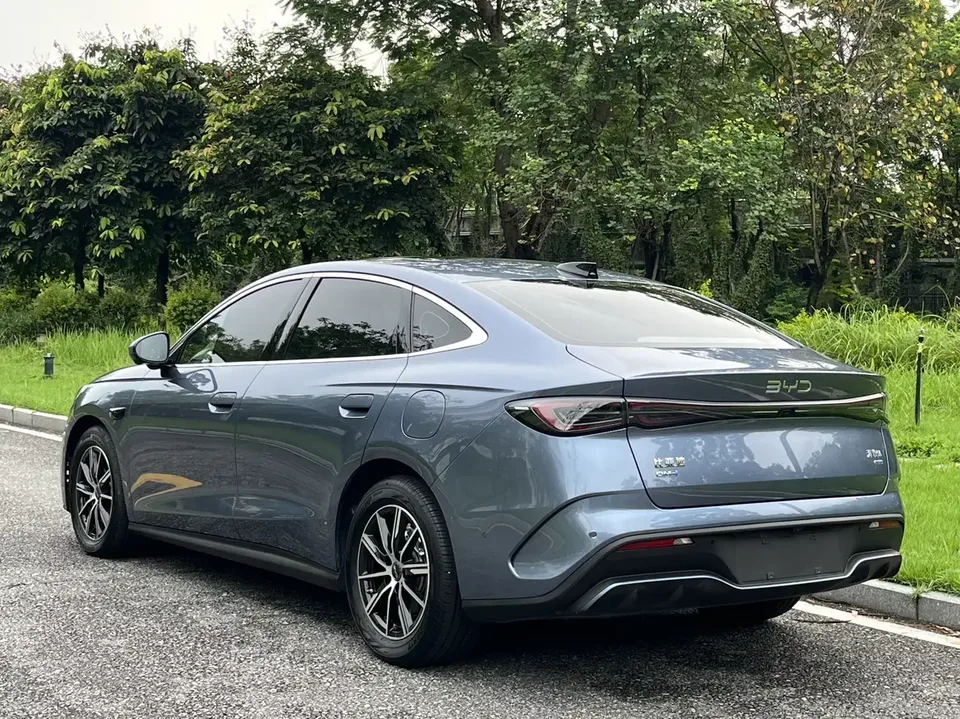 BYD Seal 06DM Seal 06DM 2025 DM-i 80KM Premium Edition 2025 — thumbnail 5