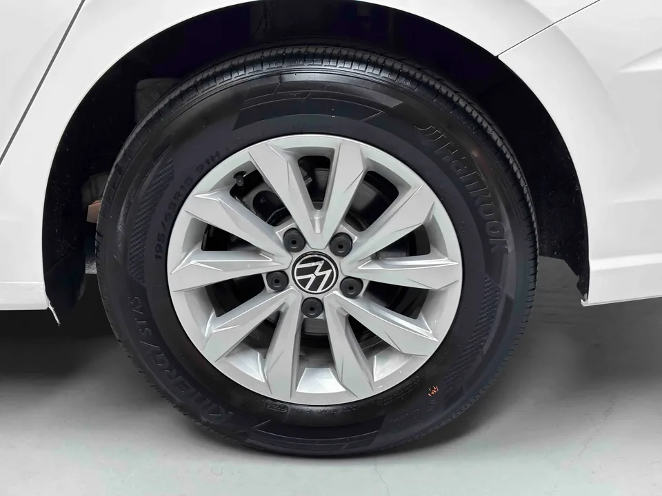 Volkswagen Bora Bora 2024 200TSI DSG Free Travel Edition 2024 — thumbnail 3