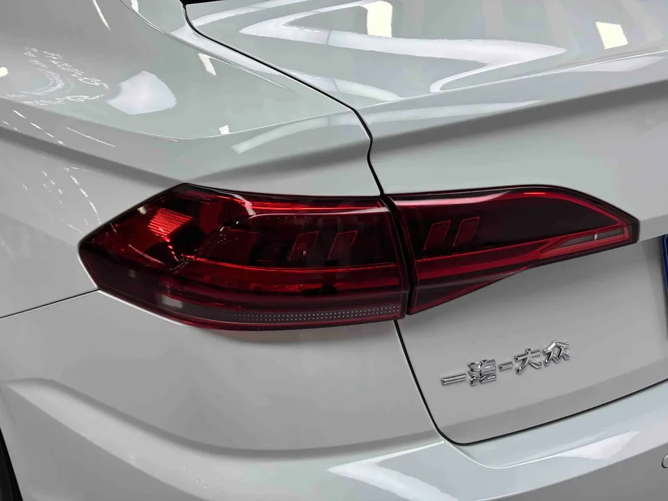 Volkswagen Bora Bora 2024 200TSI DSG Free Travel Edition 2024 — thumbnail 4