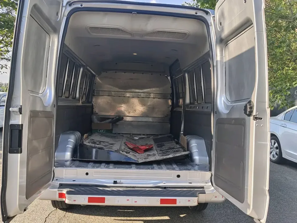 Ford New Generation Transit new generation transit 2021 Pro 2.2T Manual Van Long Axis 3 Seater High Roof 2023 — thumbnail 5