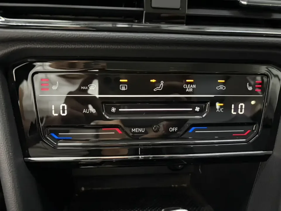 Volkswagen Tharu tuyue 2022 280TSI 2WD Deluxe Edition 2022 — thumbnail 5