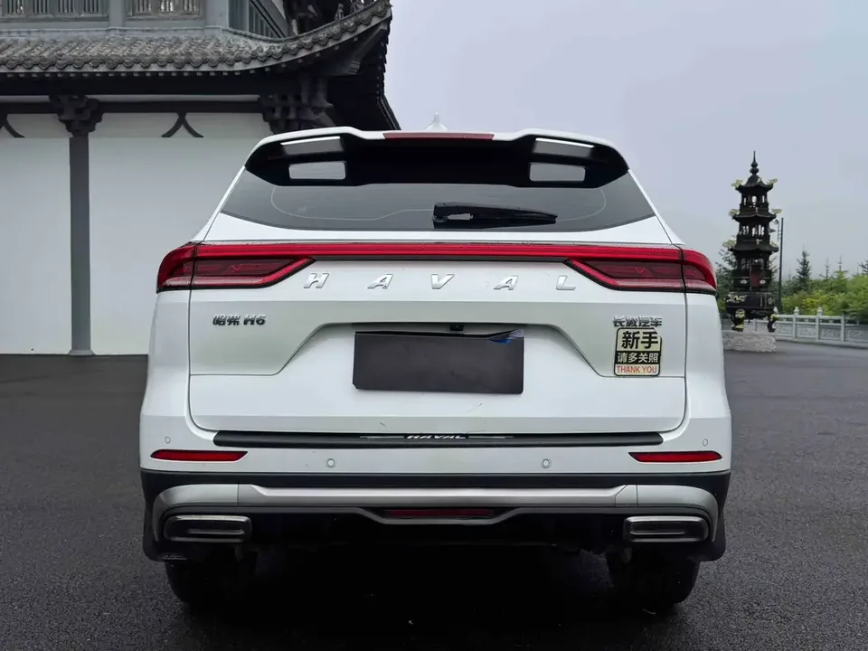 Haval H6 Haval H6 2021 Second generation 1.5T automatic city version 2022 — thumbnail 2