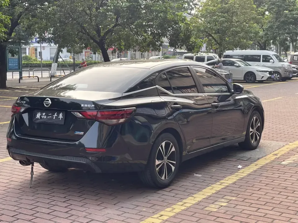 Nissan Sylphy Sylphy 2023 Modified 1.6L CVT Enjoy Edition 2023 — thumbnail 2