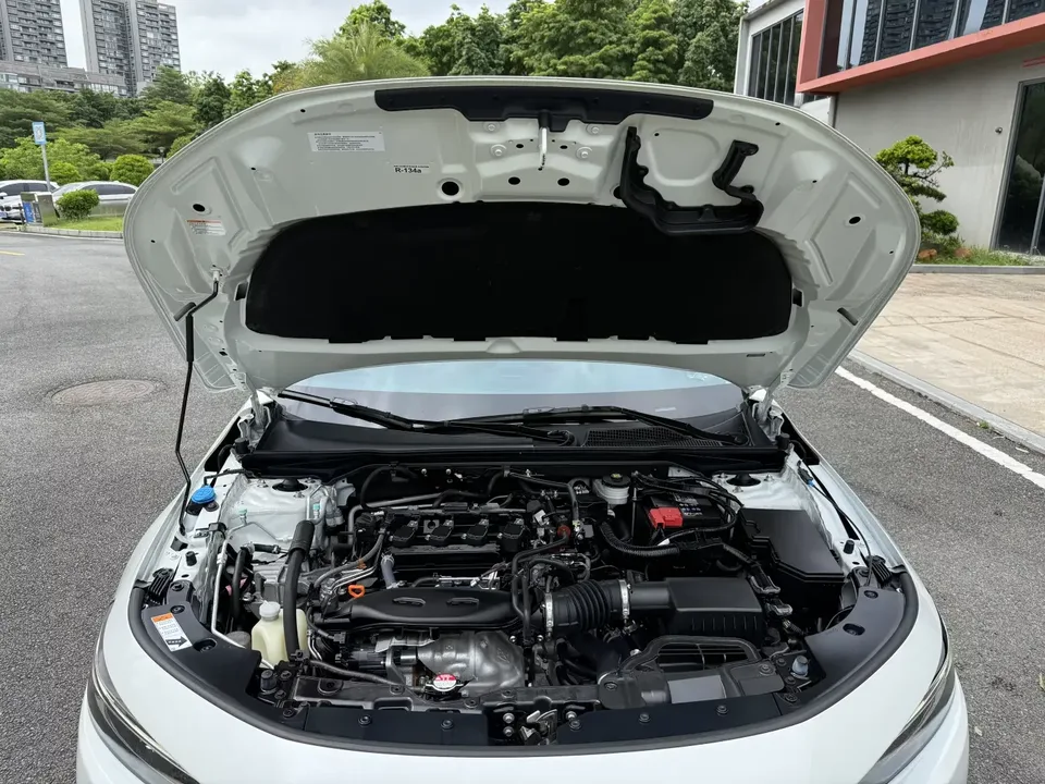 Honda Integra Style 2023 240TURBO CVT Tech Edition 2025 — thumbnail 3