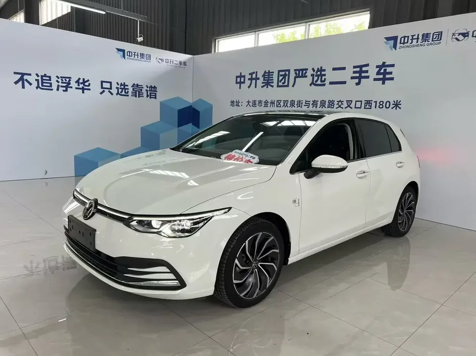Volkswagen Golf golf 2021 280TSI DSG Pro First Edition 2022 — photo 1, buy with delivery to Moscow