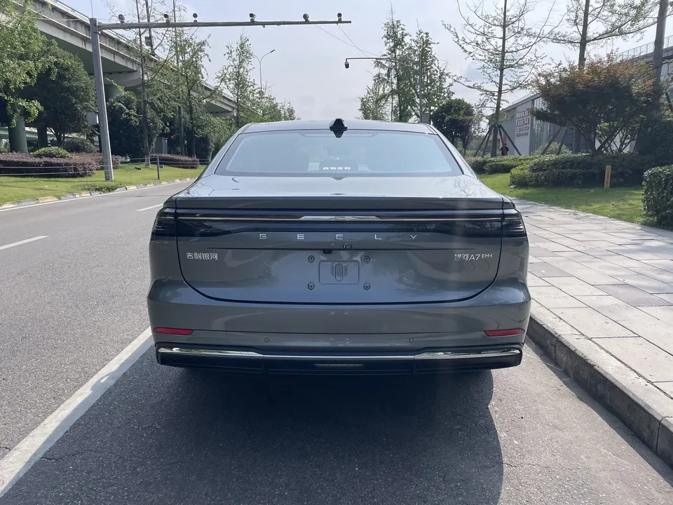 Geely Galaxy A7 EM Galaxy A7 EM 2025 150km Explorer+ 2025 — thumbnail 2