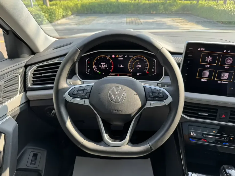 Volkswagen Tayron Tanyue 2023 280TSI 2WD Luxury Plus Advanced Edition 2023 — thumbnail 5