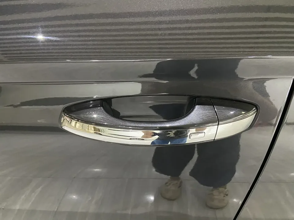 Volkswagen Tharu tuyue 2022 280TSI 2WD Deluxe Edition 2022 — thumbnail 3