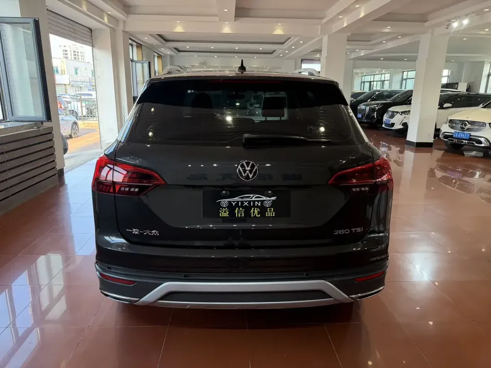 Volkswagen Tayron Tanyue 2021 280TSI 2WD Luxury Smart Edition 2022 — миниатюра 2