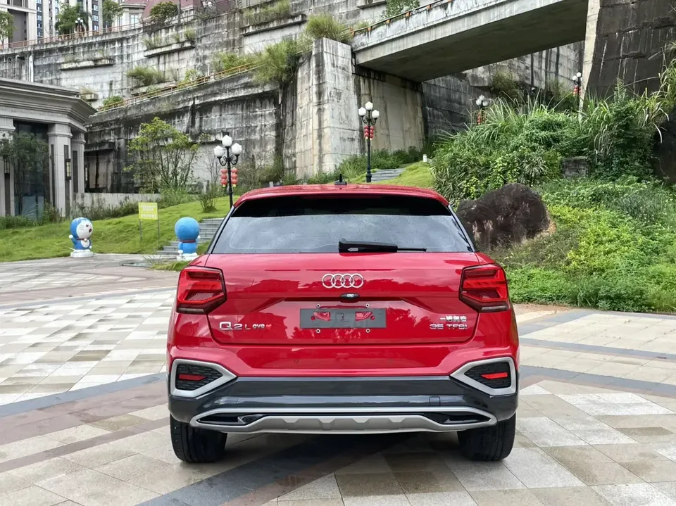 Audi Q2L Audi Q2L 2022 35 TFSI Stylish Dynamic 2022 — thumbnail 2