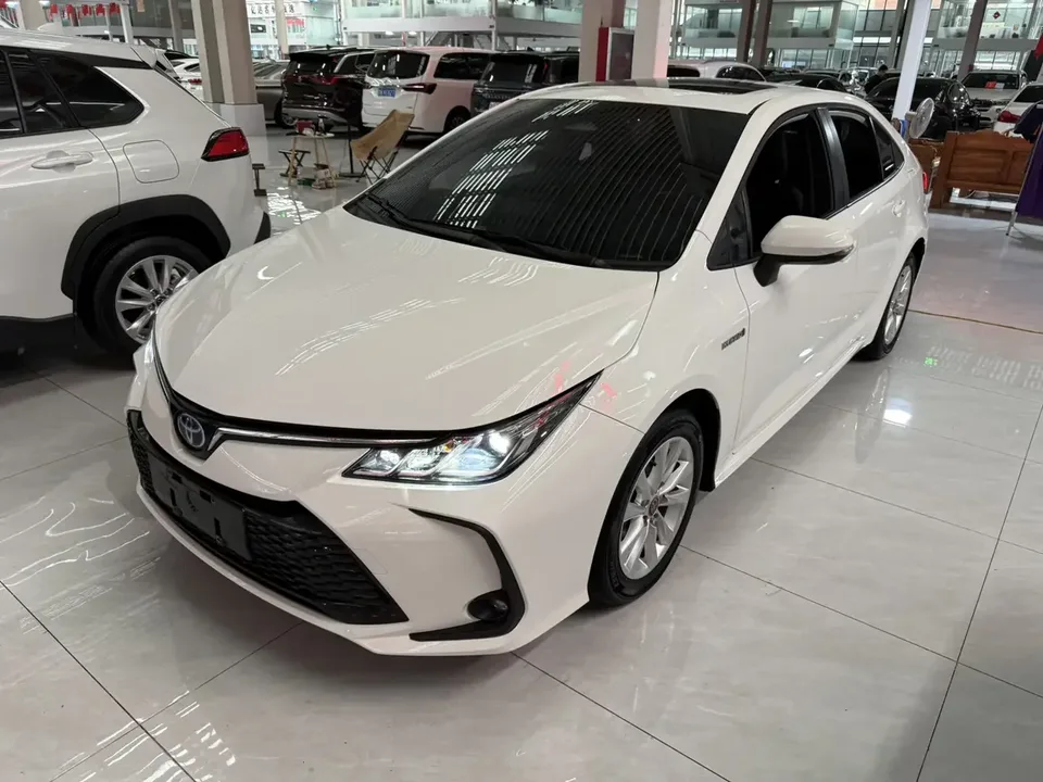 Toyota Corolla Corolla 2023 Intelligent Electric Hybrid Dual Engine 1.8L E-CVT Elite Edition 2023 — photo 1, buy with delivery to Moscow