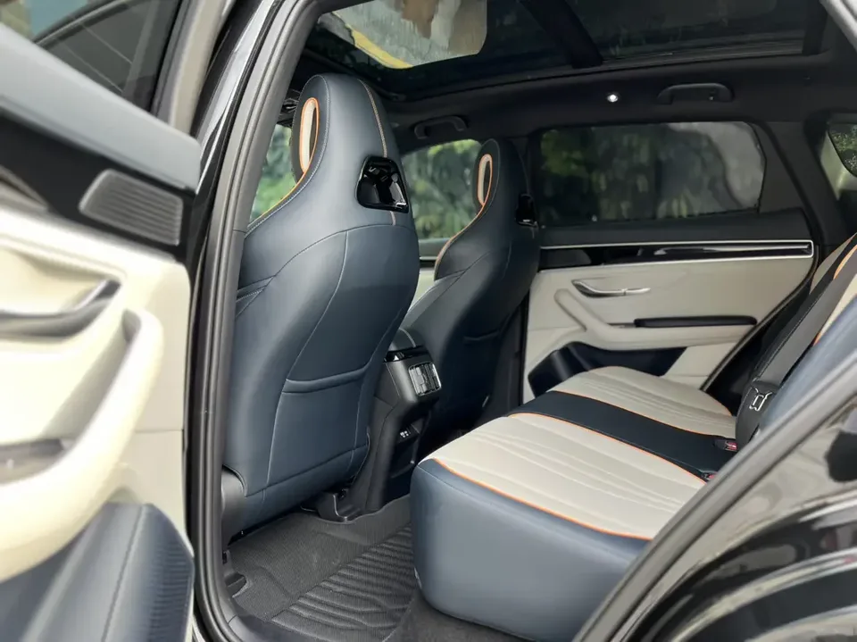 BYD Song PLUS DM Song PLUS DM 2024 DM-i Honor Edition 110KM Flagship PLUS 2024 — thumbnail 3