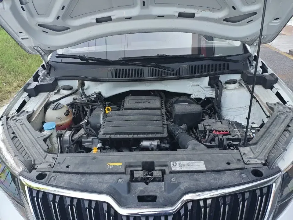 Skoda Comek Comek 2022 1.5L Automatic Comfort Edition 2022 — thumbnail 5
