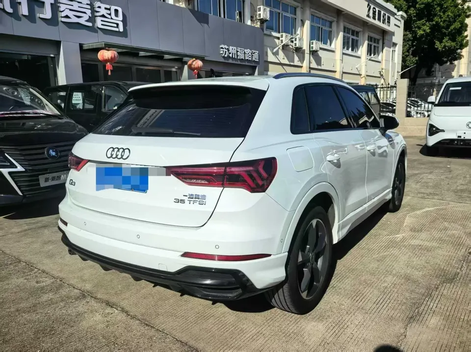 Audi Q3 Audi Q3 2022 35 TFSI Stylish Dynamic 2022 — миниатюра 4