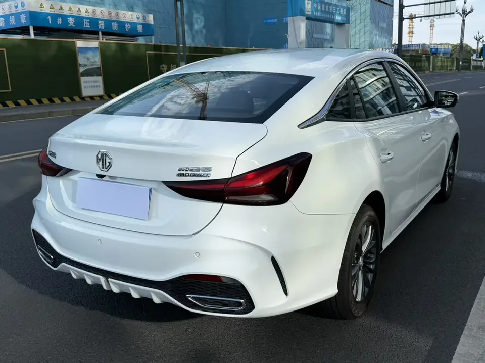 MG 5 MG5 2026 180DVVT Global Deluxe Edition 2026 — thumbnail 4