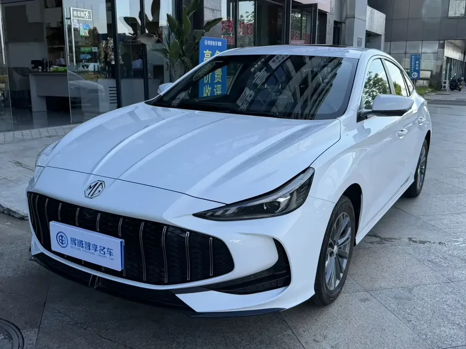 MG 5 MG5 2026 180DVVT Global Deluxe Edition 2026 — photo 1, buy with delivery to Moscow