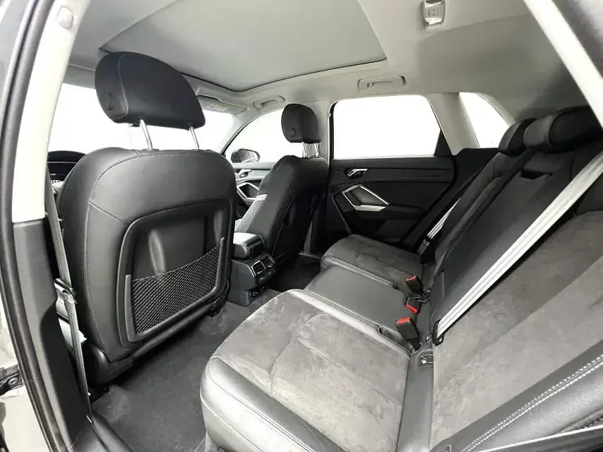 Audi Q3 Audi Q3 2022 35 TFSI Stylish Dynamic 2022 — thumbnail 5