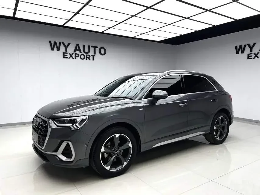 Audi Q3 Audi Q3 2022 35 TFSI Stylish Dynamic 2022 — photo 1, buy with delivery to Moscow