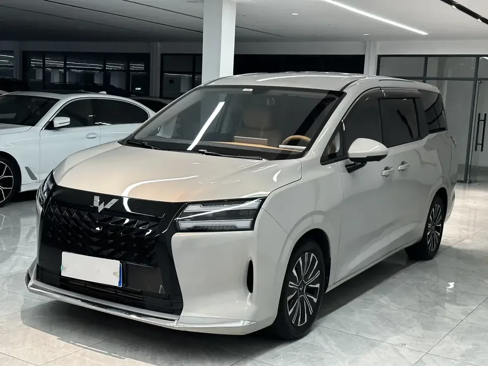 Wuling Starlight 730 Starlight 730 2025 1.5T CVT Elite 2026 — фото 1, купить с доставкой в Москву