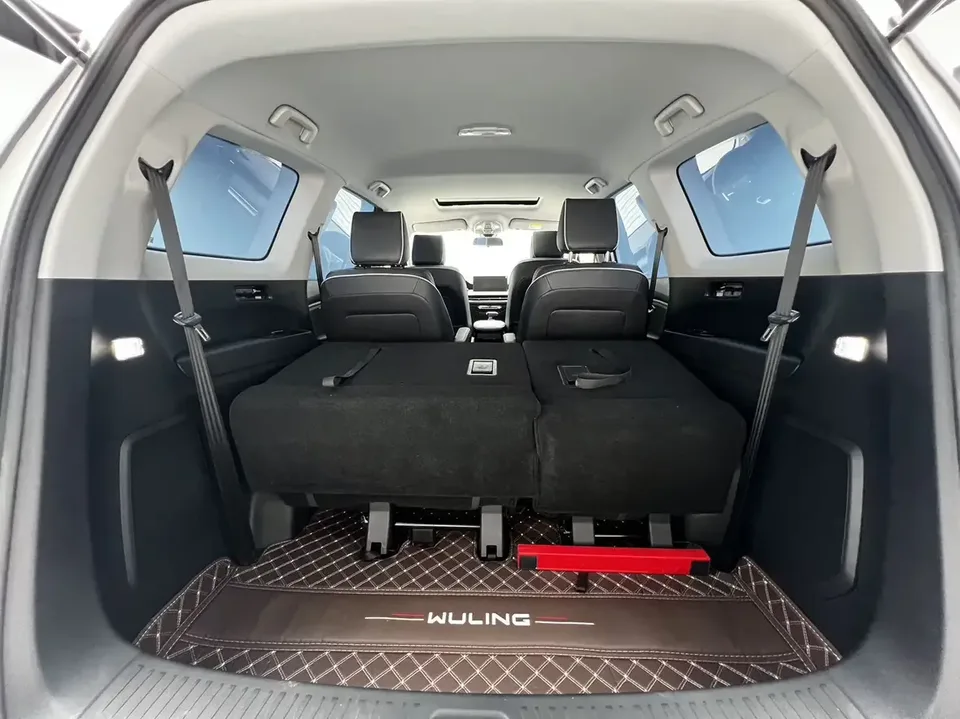 Wuling Jiachen Wuling Jiachen 2022 1.5T CVT Premium Flagship Model 2022 — thumbnail 5