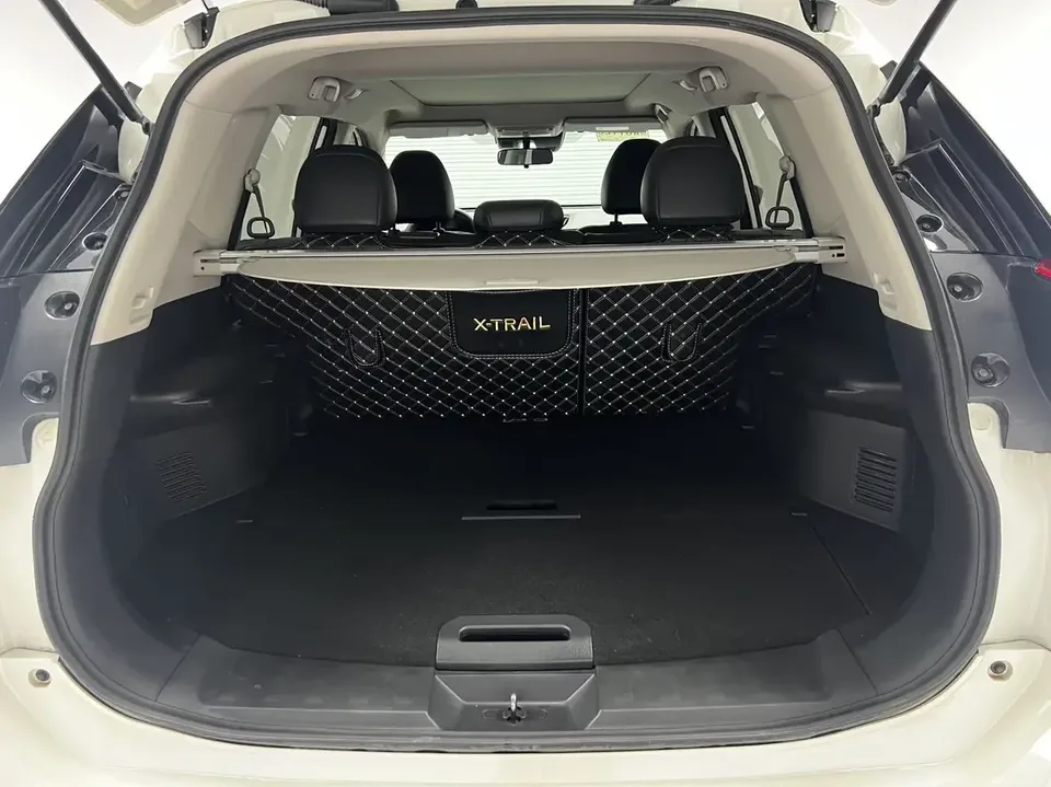 Nissan X-Trail Qijun 2022 2.0L 2WD Smart Link Premium Edition 2023 — thumbnail 5