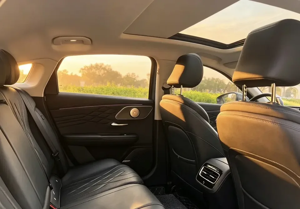 Chery Arrizo 8 PRO Arrizo 8 PRO 2025 1.6T DCT Luxury+ 2025 — миниатюра 4