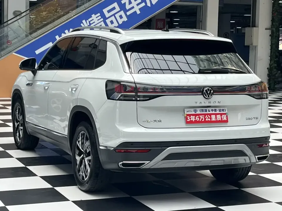 Volkswagen Tayron Tanyue 2023 280TSI 2WD Luxury Plus Advanced Edition 2023 — thumbnail 4