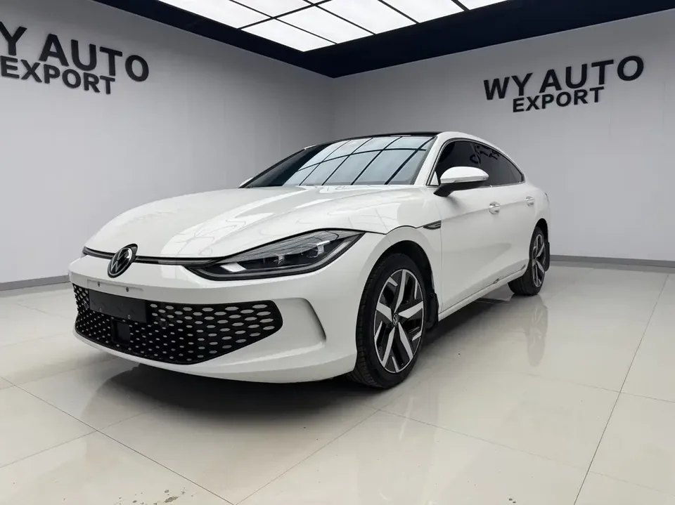 Volkswagen Lamando Lingdu 2022 Lingdu L 280TSI DSG Cool Edition 2022 — photo 1, buy with delivery to Moscow
