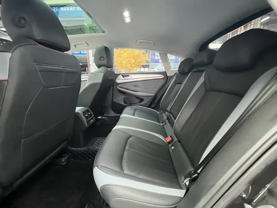 Volkswagen Lamando Lingdu 2022 Lingdu L 280TSI DSG Super Hot Flagship Edition 2022 — thumbnail 3