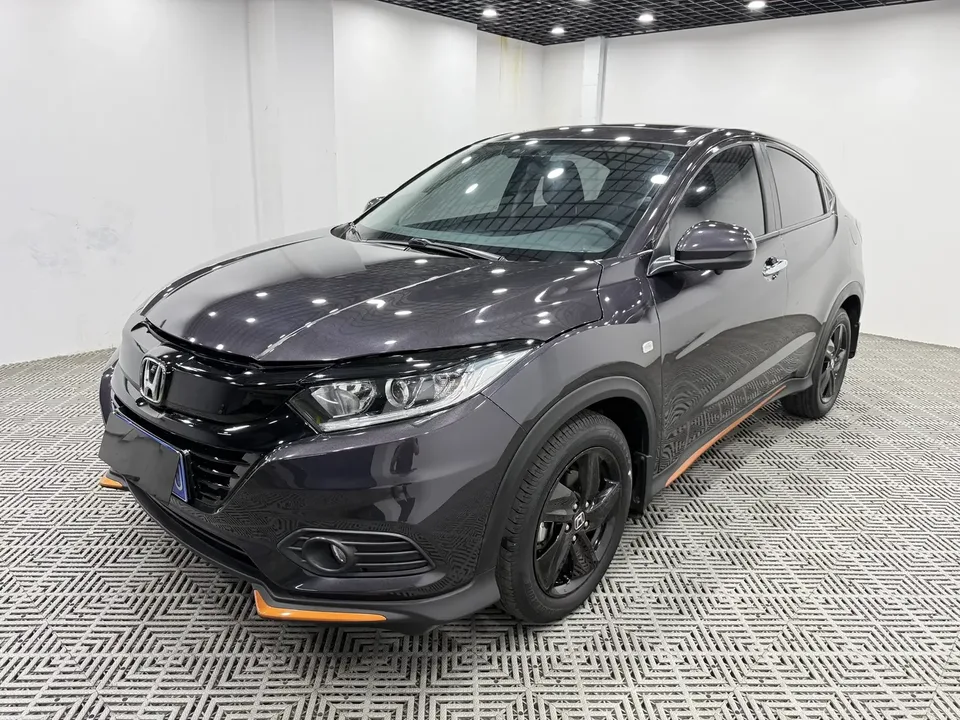 Honda VEZEL Binzhi 2022 1.5L CVT Phantom Night Pioneer Edition 2022 — photo 1, buy with delivery to Moscow