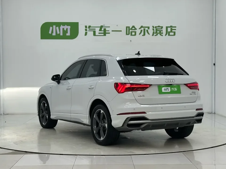 Audi Q3 Audi Q3 2022 35 TFSI Stylish Dynamic 2023 — thumbnail 2