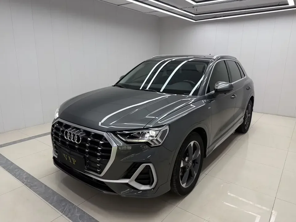 Audi Q3 Audi Q3 2022 35 TFSI Stylish Dynamic 2022 — photo 1, buy with delivery to Moscow