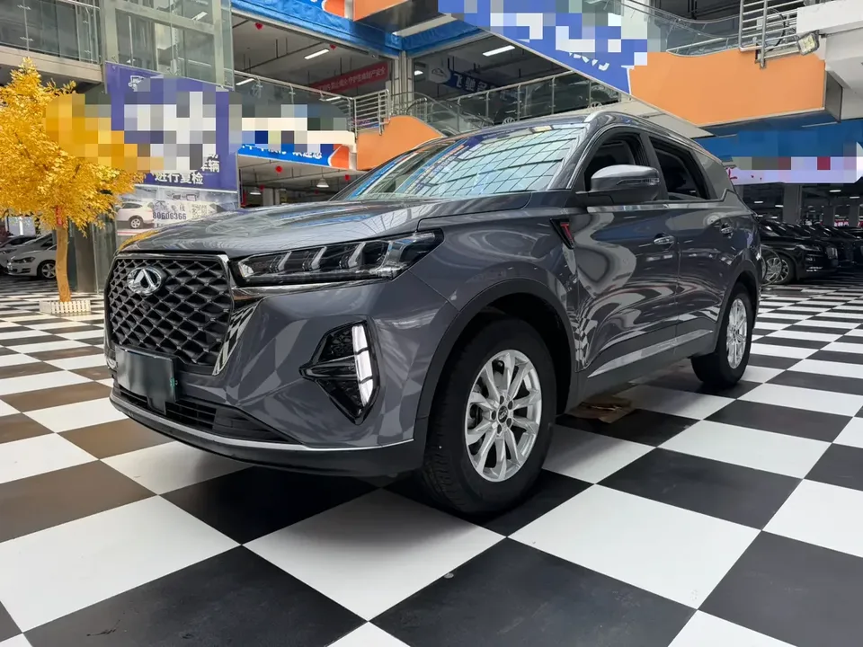 Chery Tiggo 7 Plus Tiggo 7 PLUS 2021 1.5T CVT Luxury 2022 — photo 1, buy with delivery to Moscow