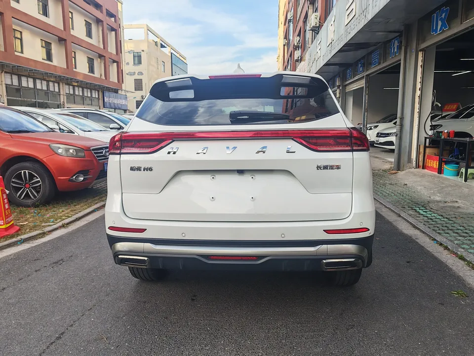 Haval H6 Haval H6 2023 National Trend Edition 1.5T Automatic City Edition 2024 — thumbnail 2