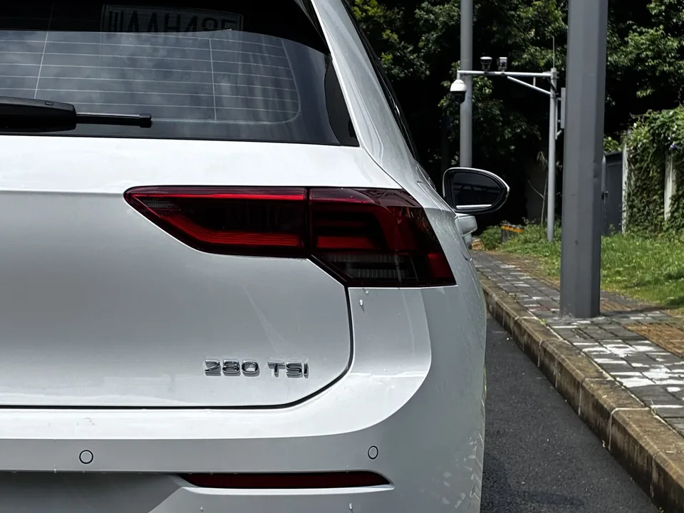 Volkswagen Golf golf 2021 280TSI DSG Pro 2022 — thumbnail 3