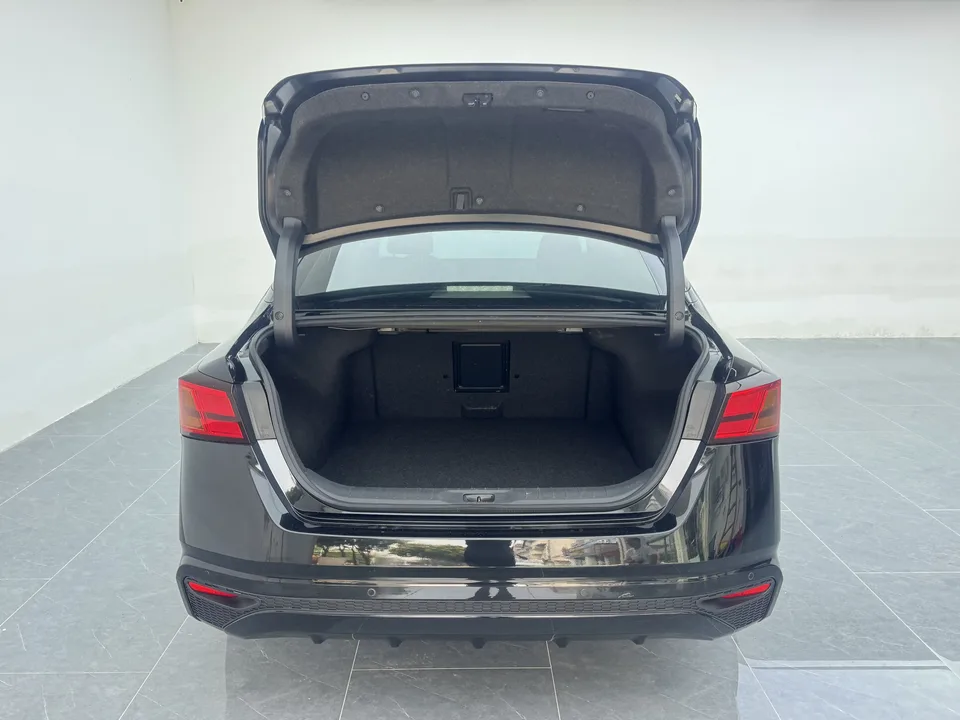 Nissan Altima Sound of nature 2021 2.0L XL Comfort Edition 2023 — thumbnail 5