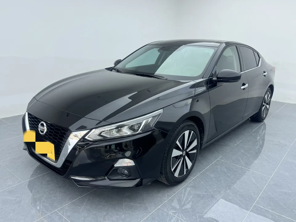 Nissan Altima Sound of nature 2021 2.0L XL Comfort Edition 2023 — photo 1, buy with delivery to Moscow